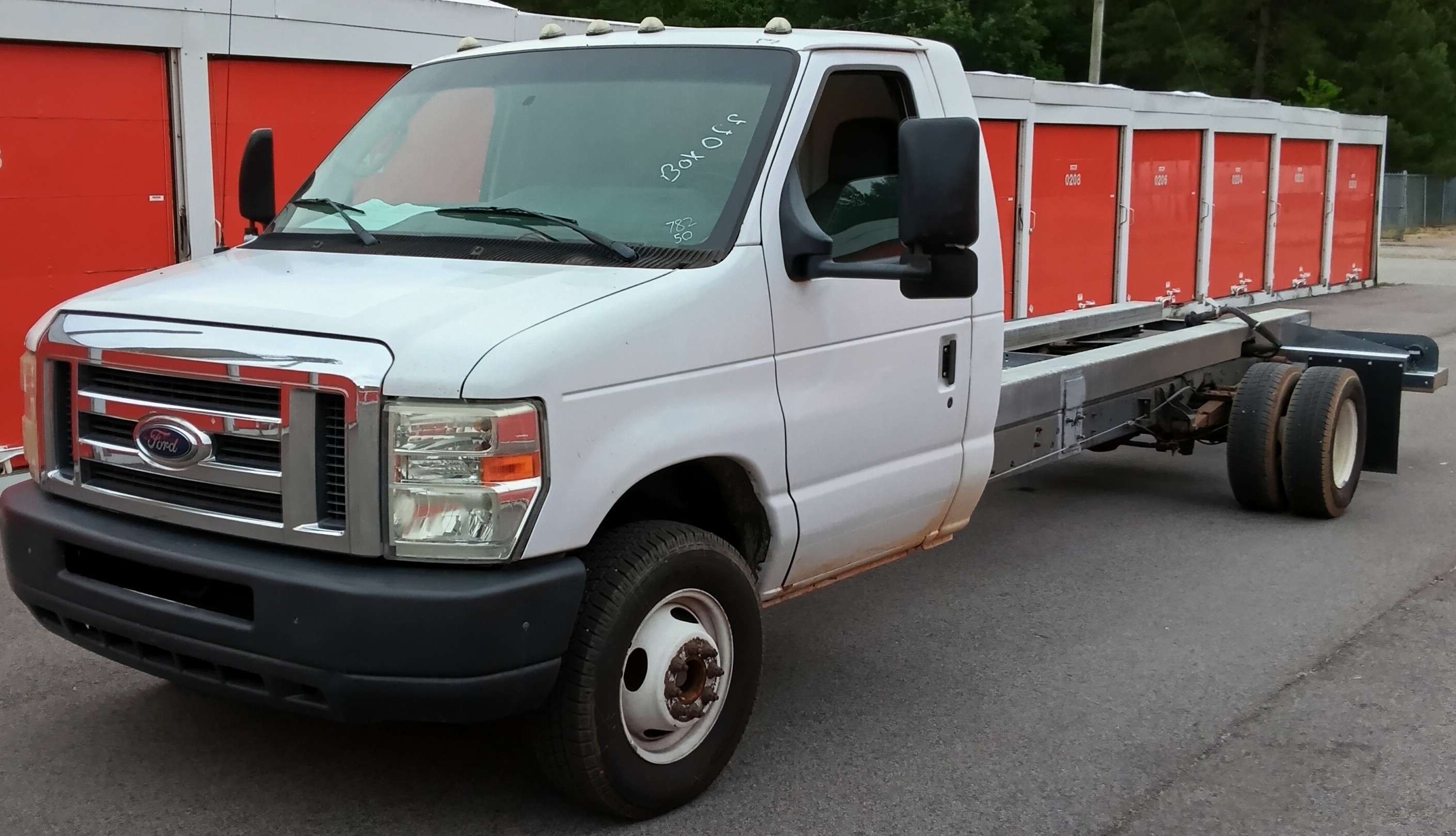 Used 2012 20 ' Cab and Chassis for sale