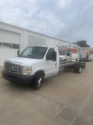 Used 2011 20 ' Cab and Chassis for sale