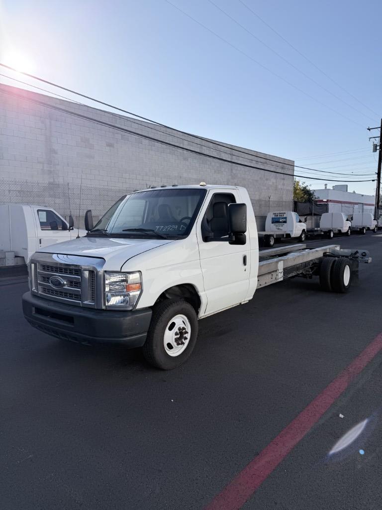 Used 2011 20 ' Cab and Chassis for sale