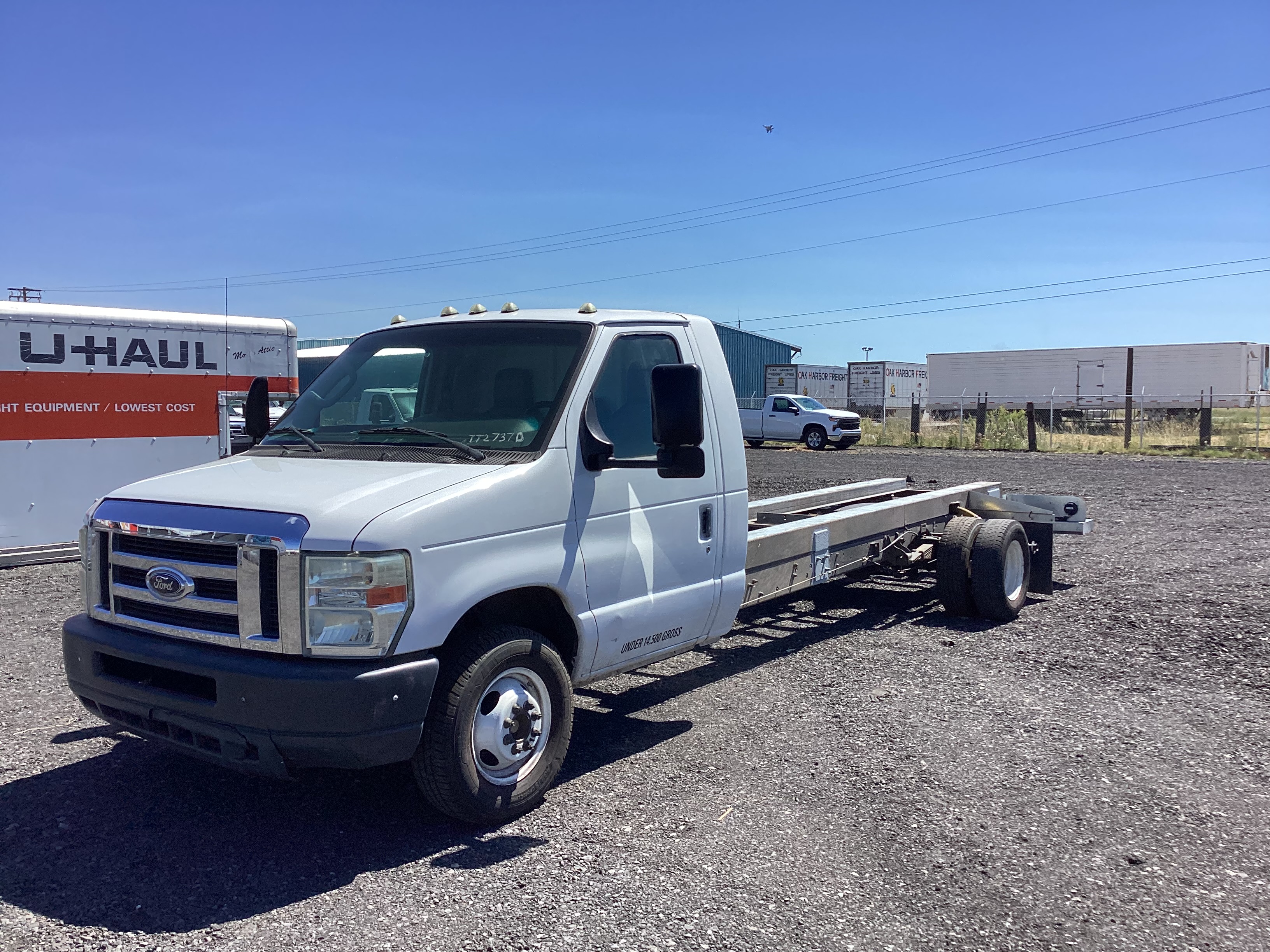 Used 2011 20 ' Cab and Chassis for sale