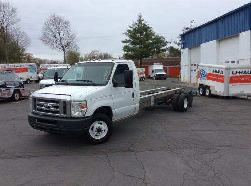 Used 2011 20 ' Cab and Chassis for sale
