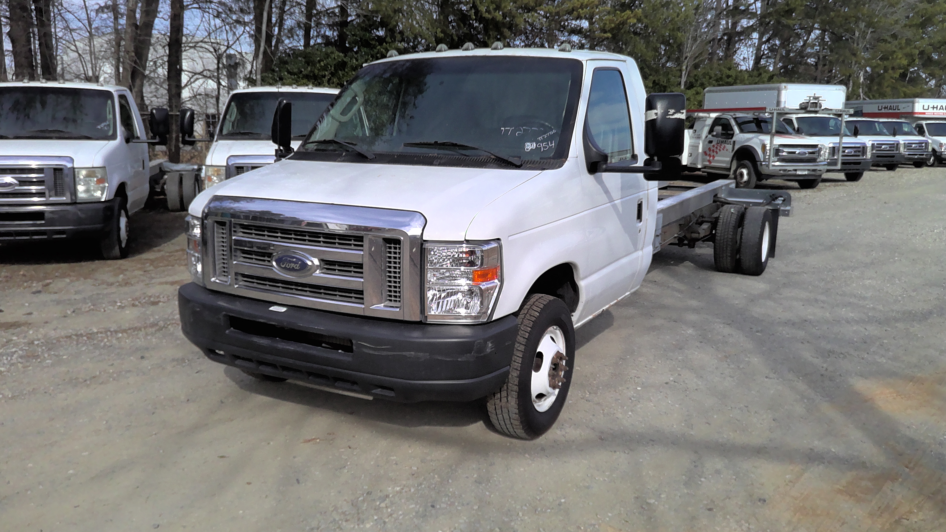 Used 2011 20 ' Cab and Chassis for sale