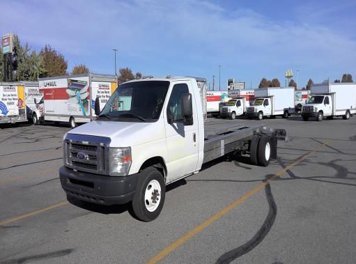 Used 2011 20 ' Cab and Chassis for sale