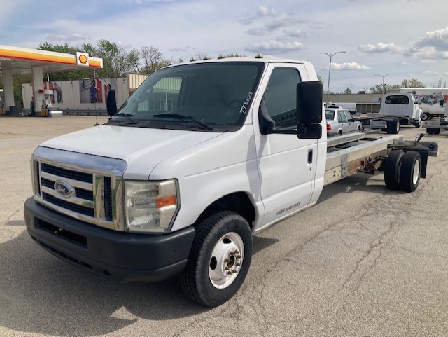 Used 2011 20 ' Cab and Chassis for sale