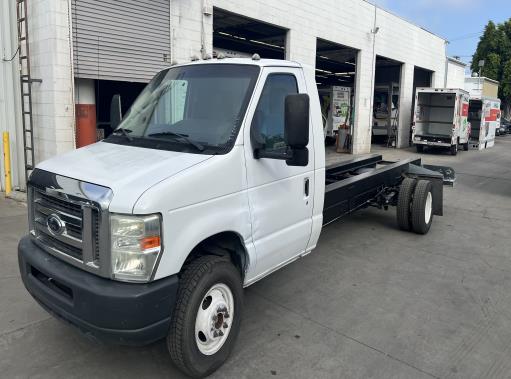 Used 2011 20 ' Cab and Chassis for sale