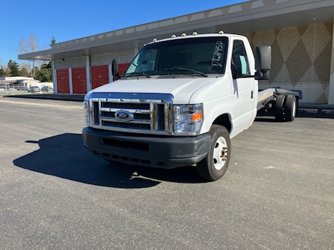 Used 2011 20 ' Cab and Chassis for sale