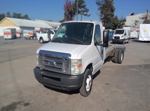 Used 2011 20 ' Cab and Chassis for sale