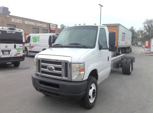 Used 2011 20 ' Cab and Chassis for sale