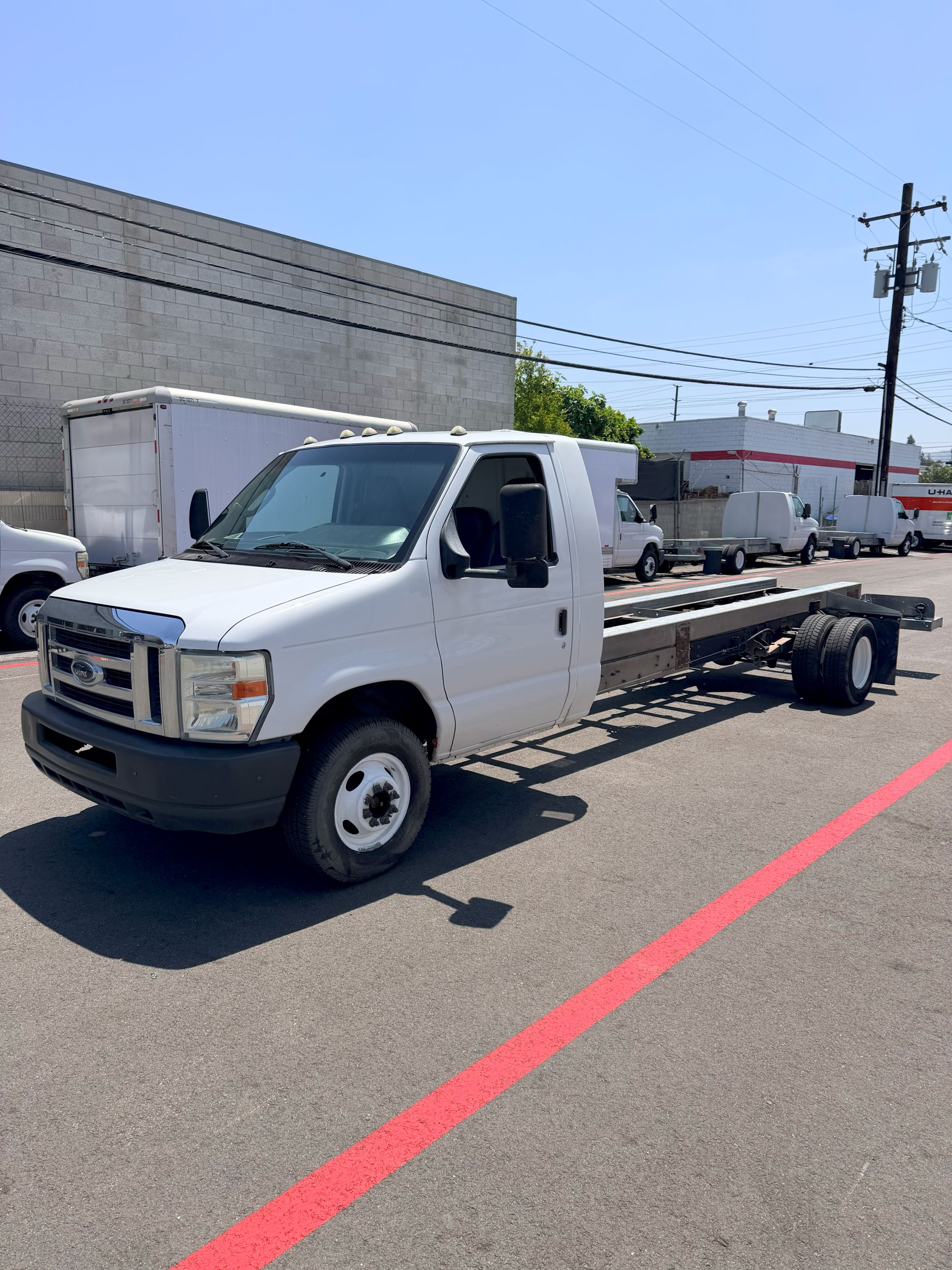 Used 2012 20 ' Cab and Chassis for sale