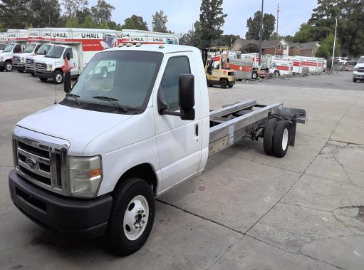 Used 2011 20 ' Cab and Chassis for sale
