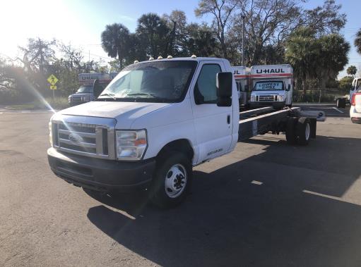 Used 2011 20 ' Cab and Chassis for sale