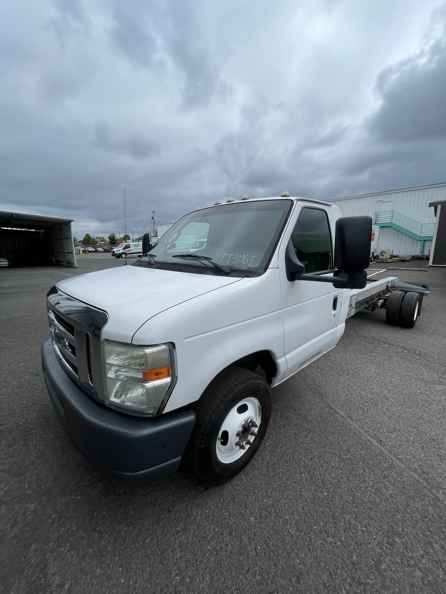 Used 2012 20 ' Cab and Chassis for sale