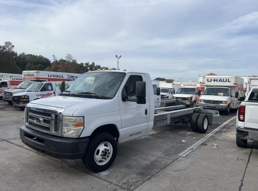 Used 2011 20 ' Cab and Chassis for sale