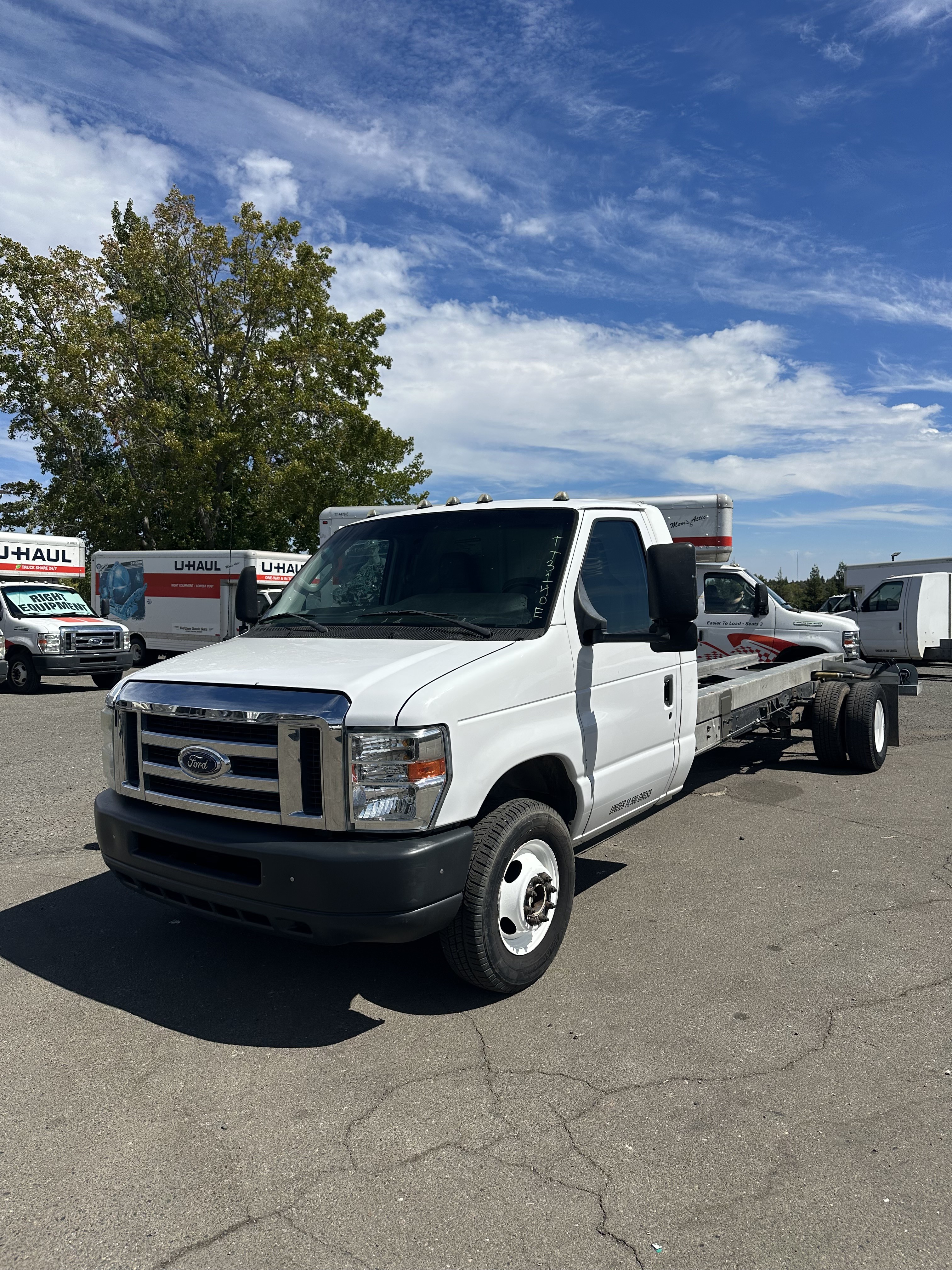 Used 2012 20 ' Cab and Chassis for sale