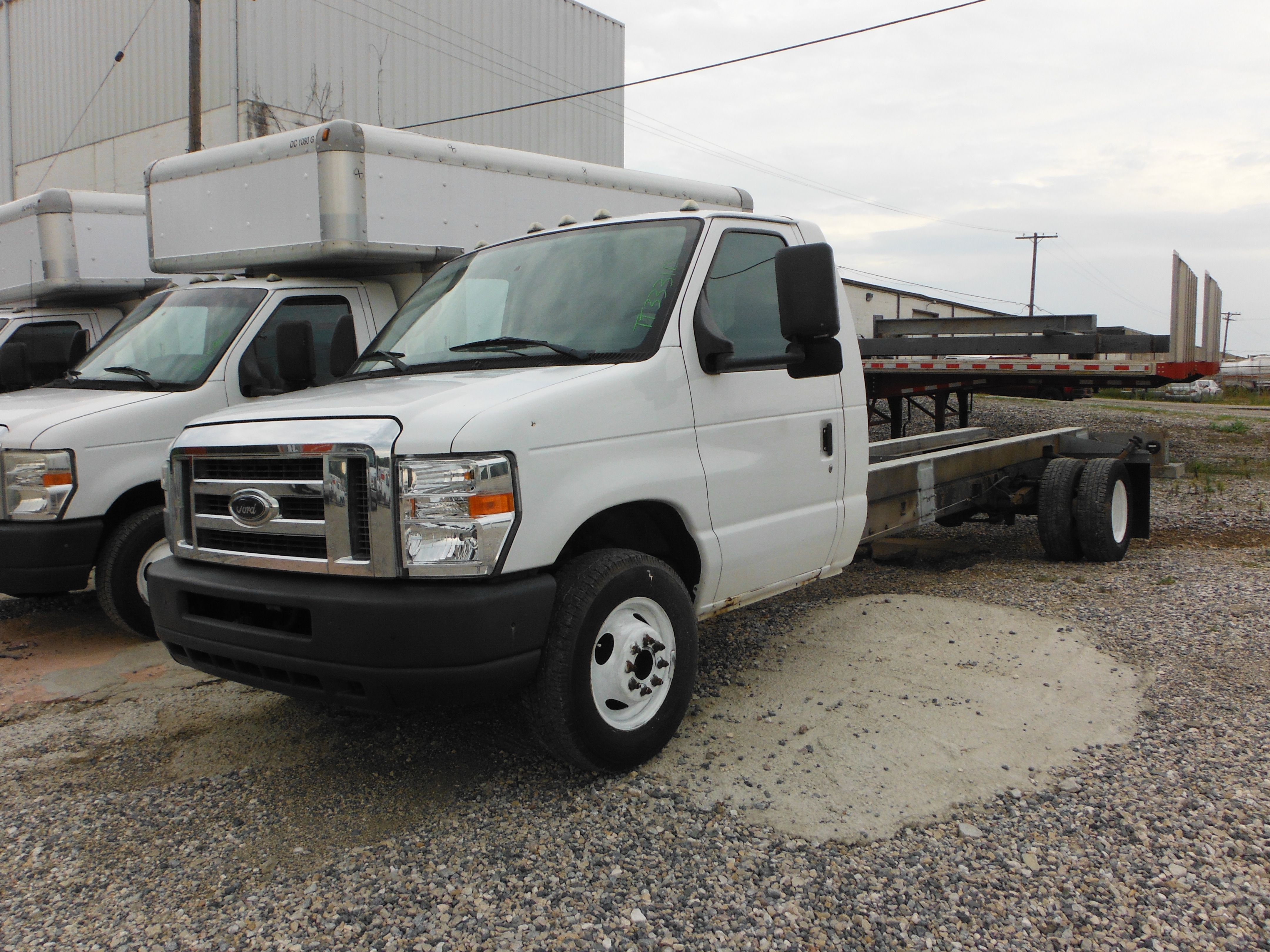 Used 2011 20 ' Cab and Chassis for sale