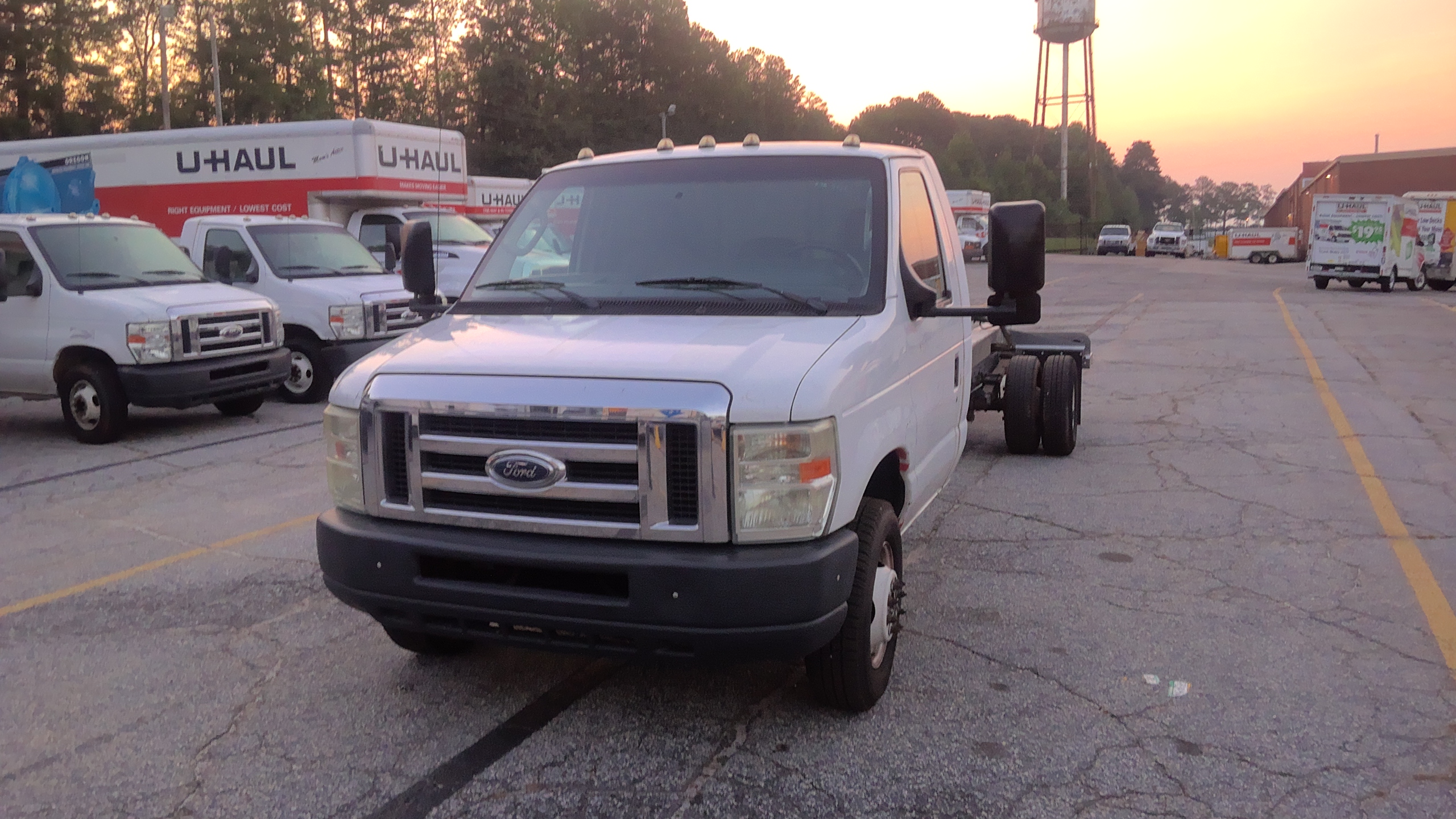 Used 2012 20 ' Cab and Chassis for sale