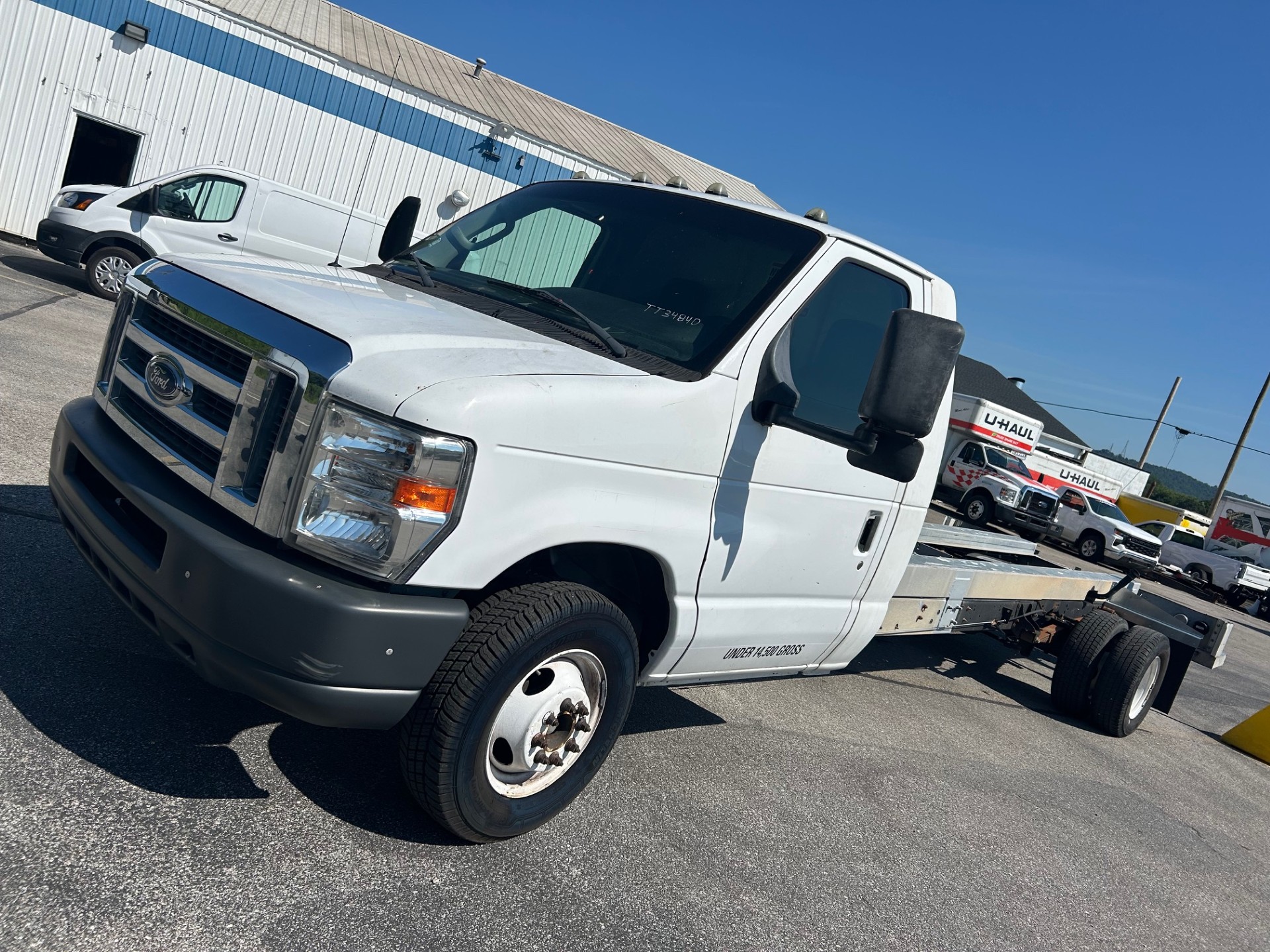 Used 2011 20 ' Cab and Chassis for sale