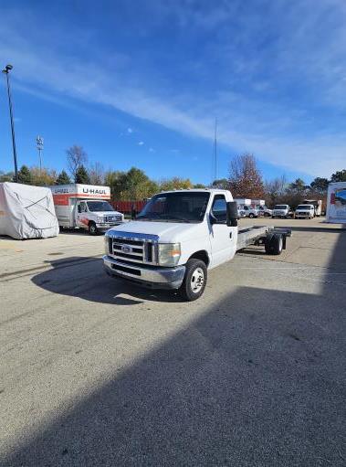 Used 2011 20 ' Cab and Chassis for sale