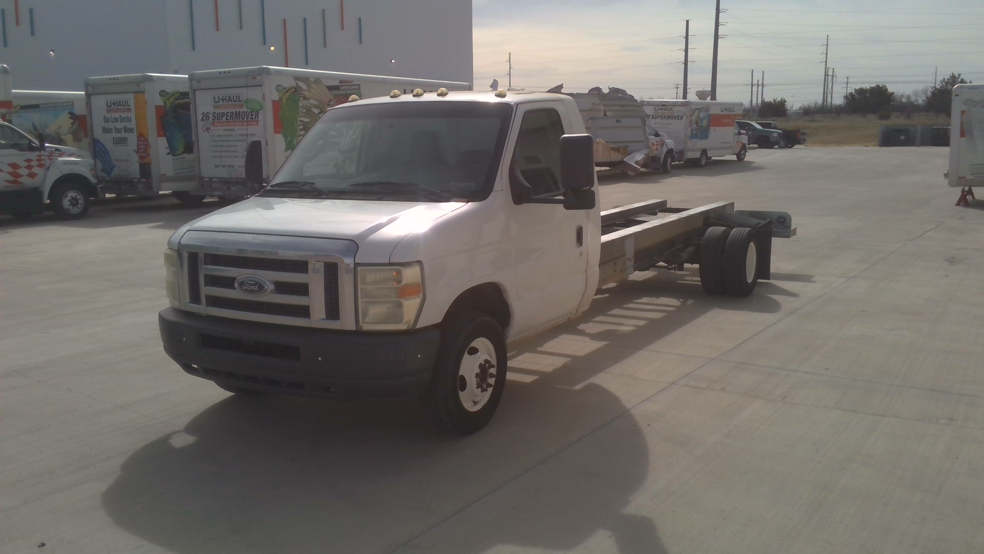 Used 2011 20 ' Cab and Chassis for sale