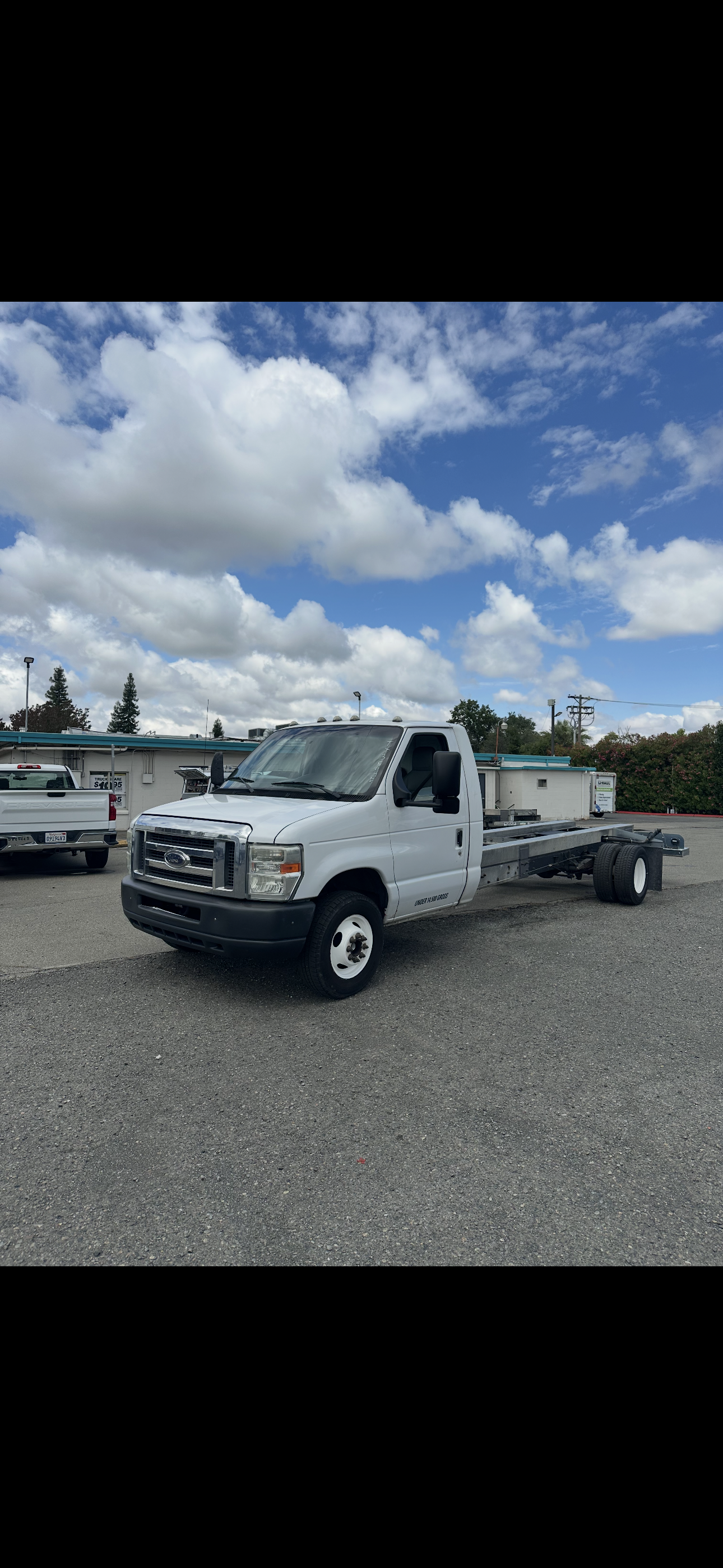 Used 2012 20 ' Cab and Chassis for sale