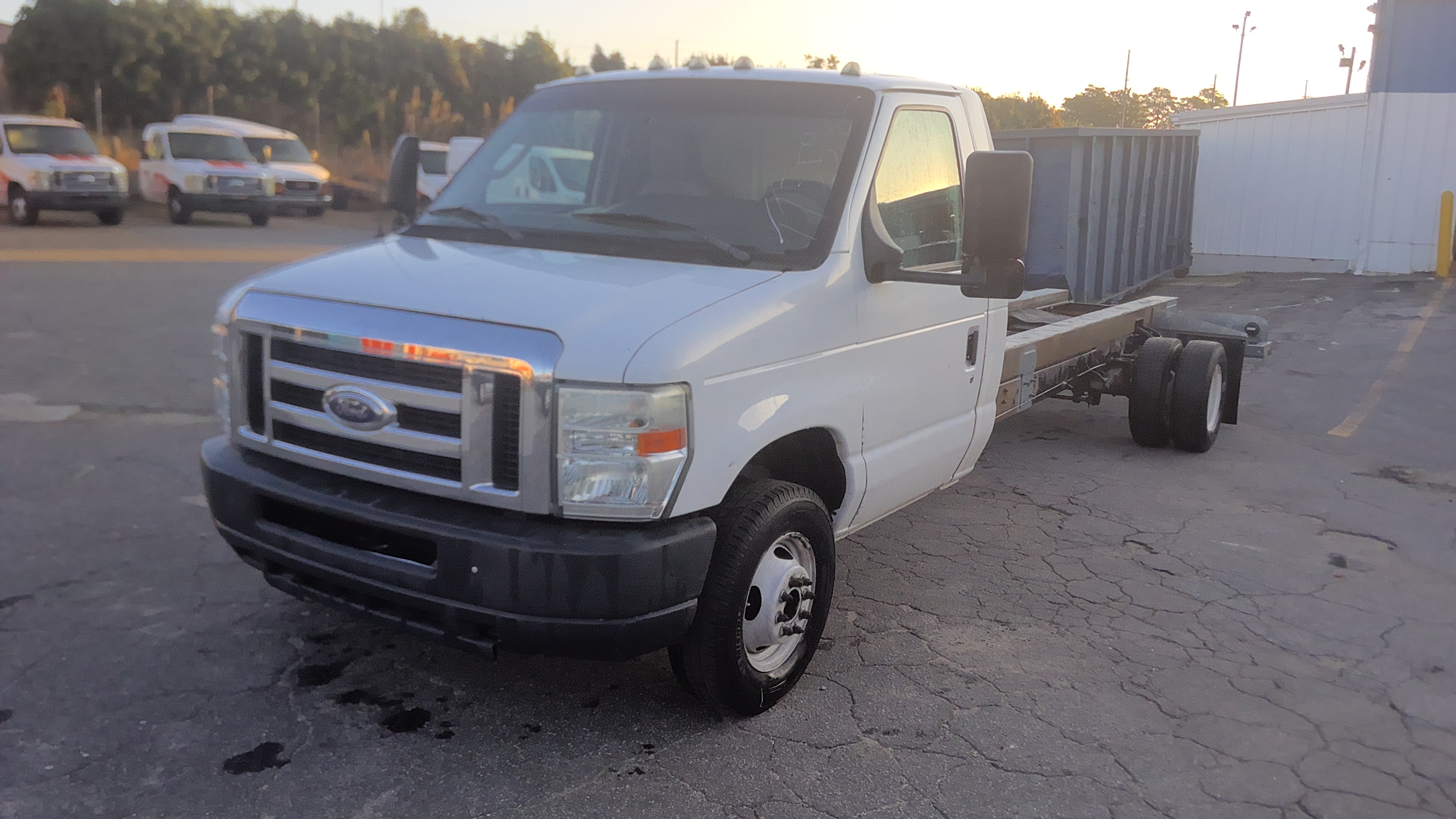 Used 2012 20 ' Cab and Chassis for sale