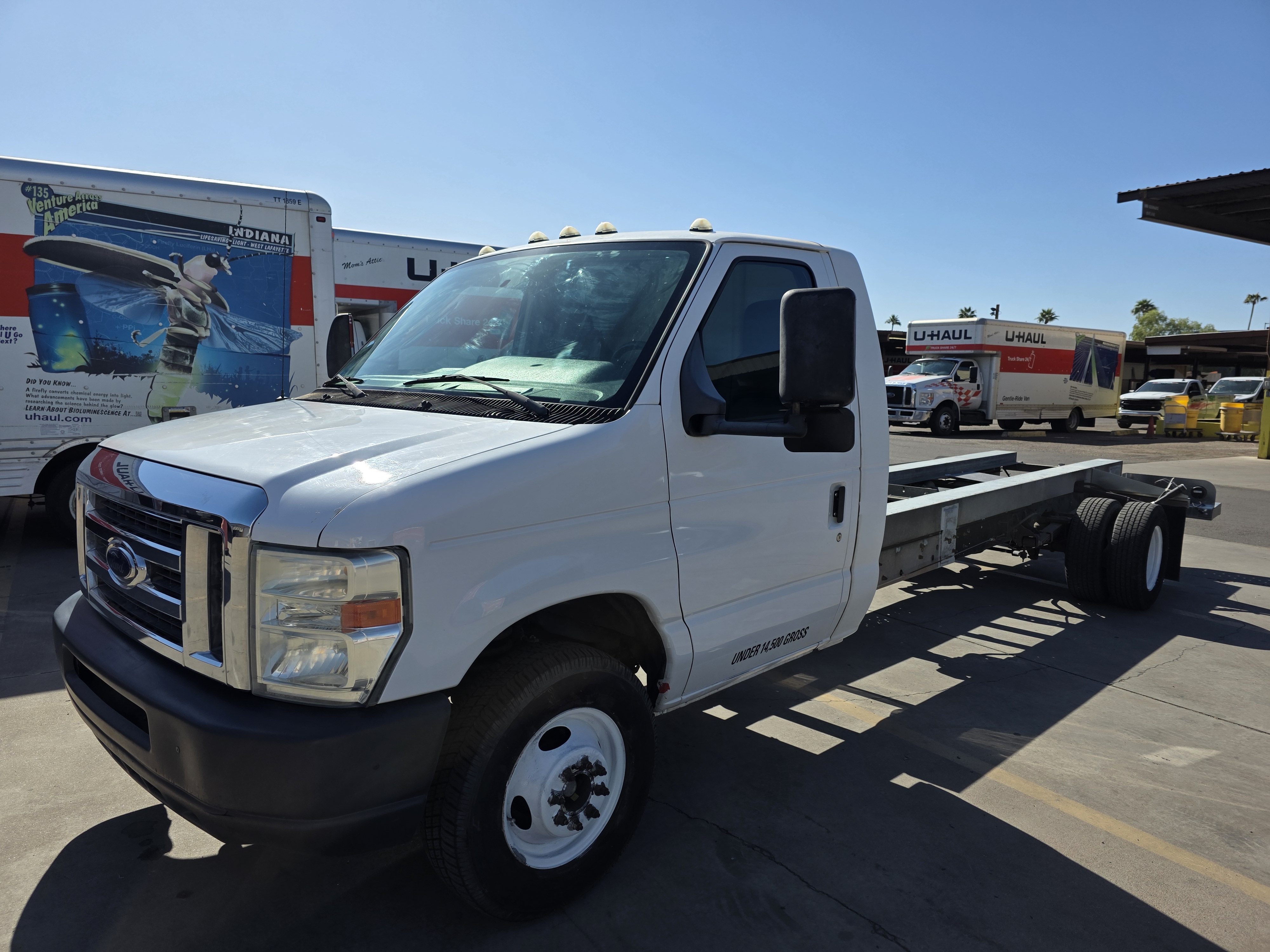 Used 2011 20 ' Cab and Chassis for sale