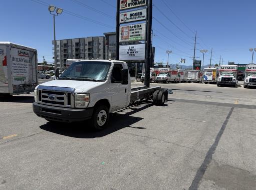 Used 2012 20 ' Cab and Chassis for sale