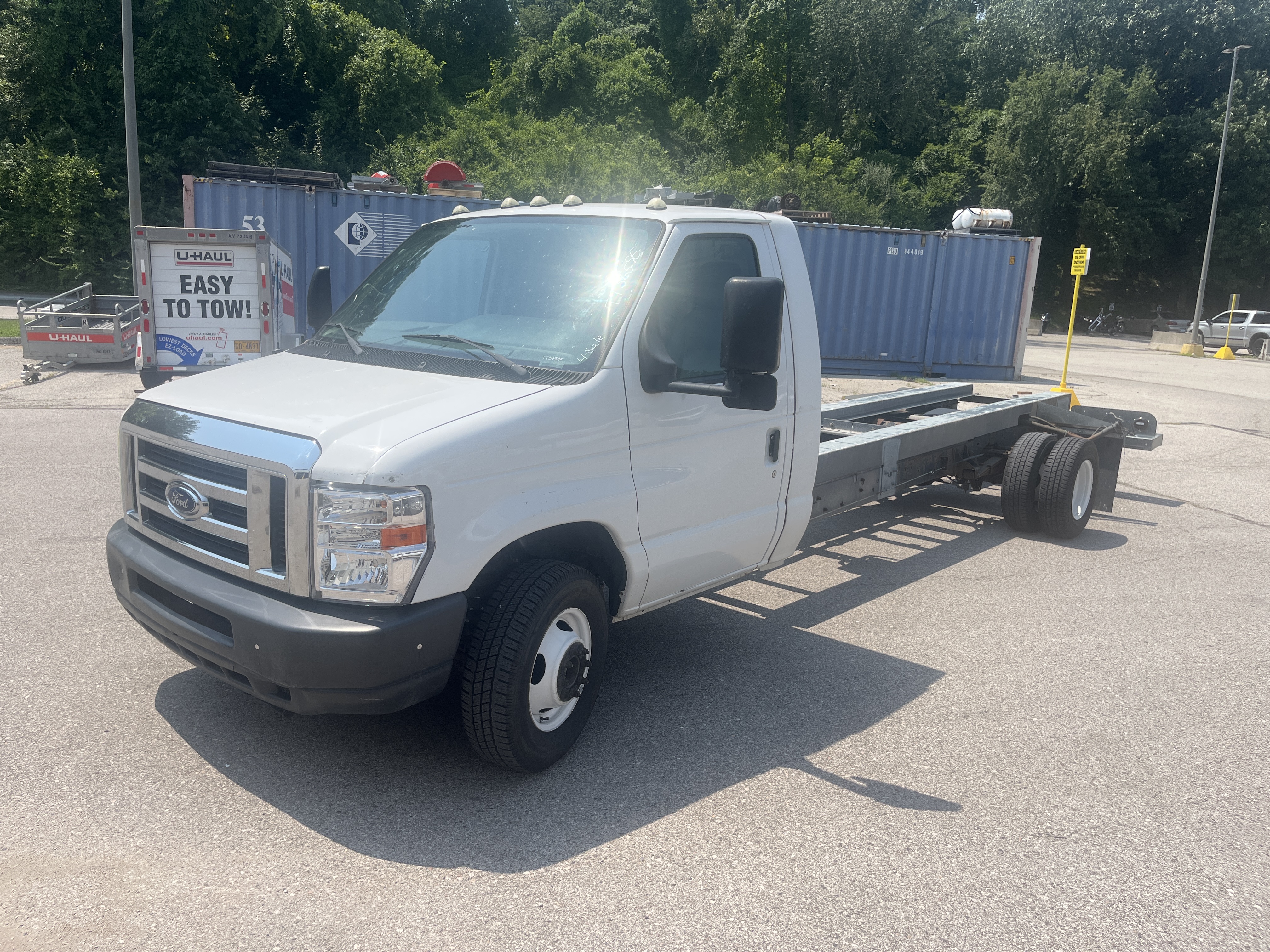 Used 2012 20 ' Cab and Chassis for sale