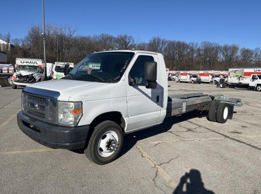 Used 2011 20 ' Cab and Chassis for sale