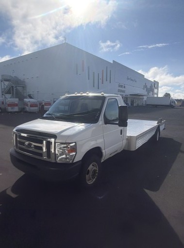 Used 2011 20 ' Cab and Chassis for sale