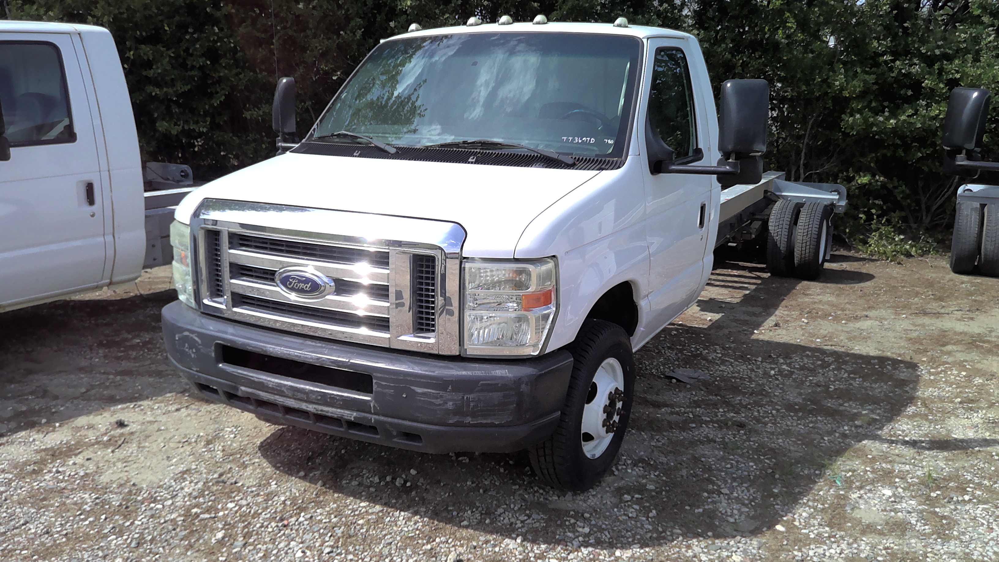 Used 2011 20 ' Cab and Chassis for sale