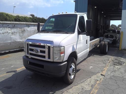 Used 2011 20 ' Cab and Chassis for sale