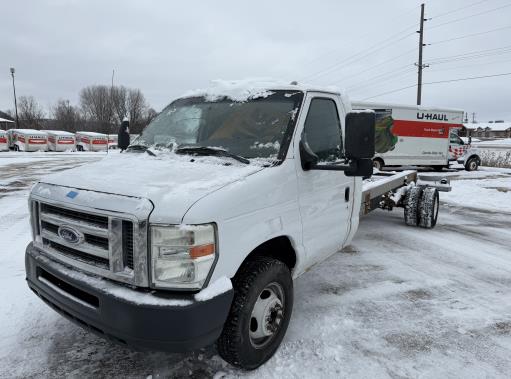 Used 2011 20 ' Cab and Chassis for sale