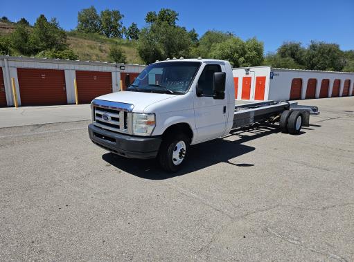 Used 2011 20 ' Cab and Chassis for sale