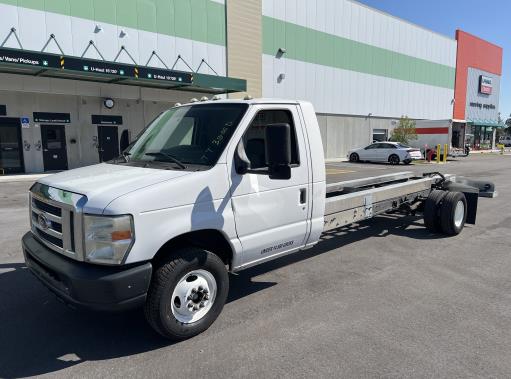 Used 2011 20 ' Cab and Chassis for sale