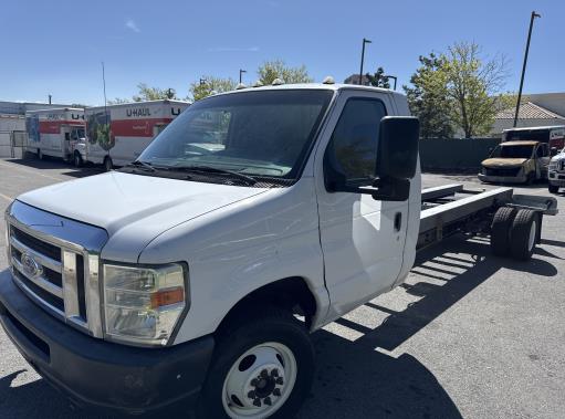 Used 2011 20 ' Cab and Chassis for sale