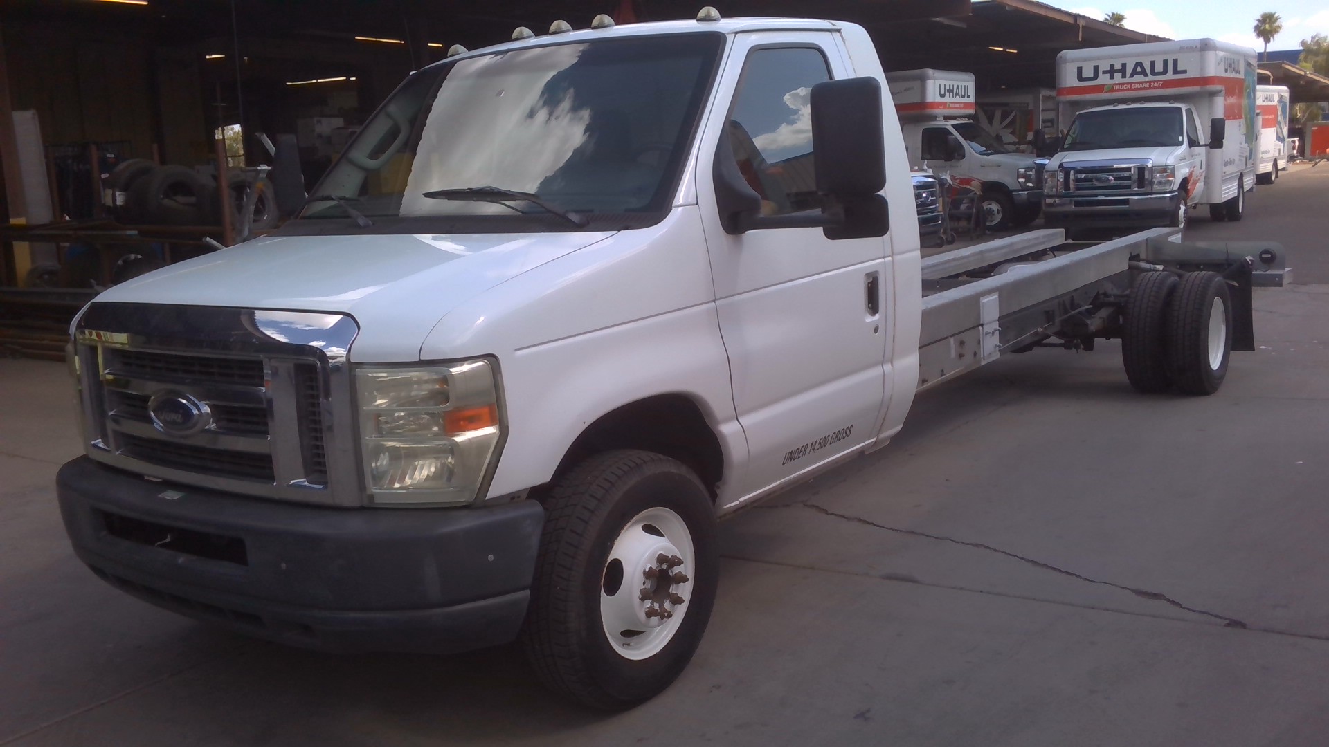 Used 2011 20 ' Cab and Chassis for sale