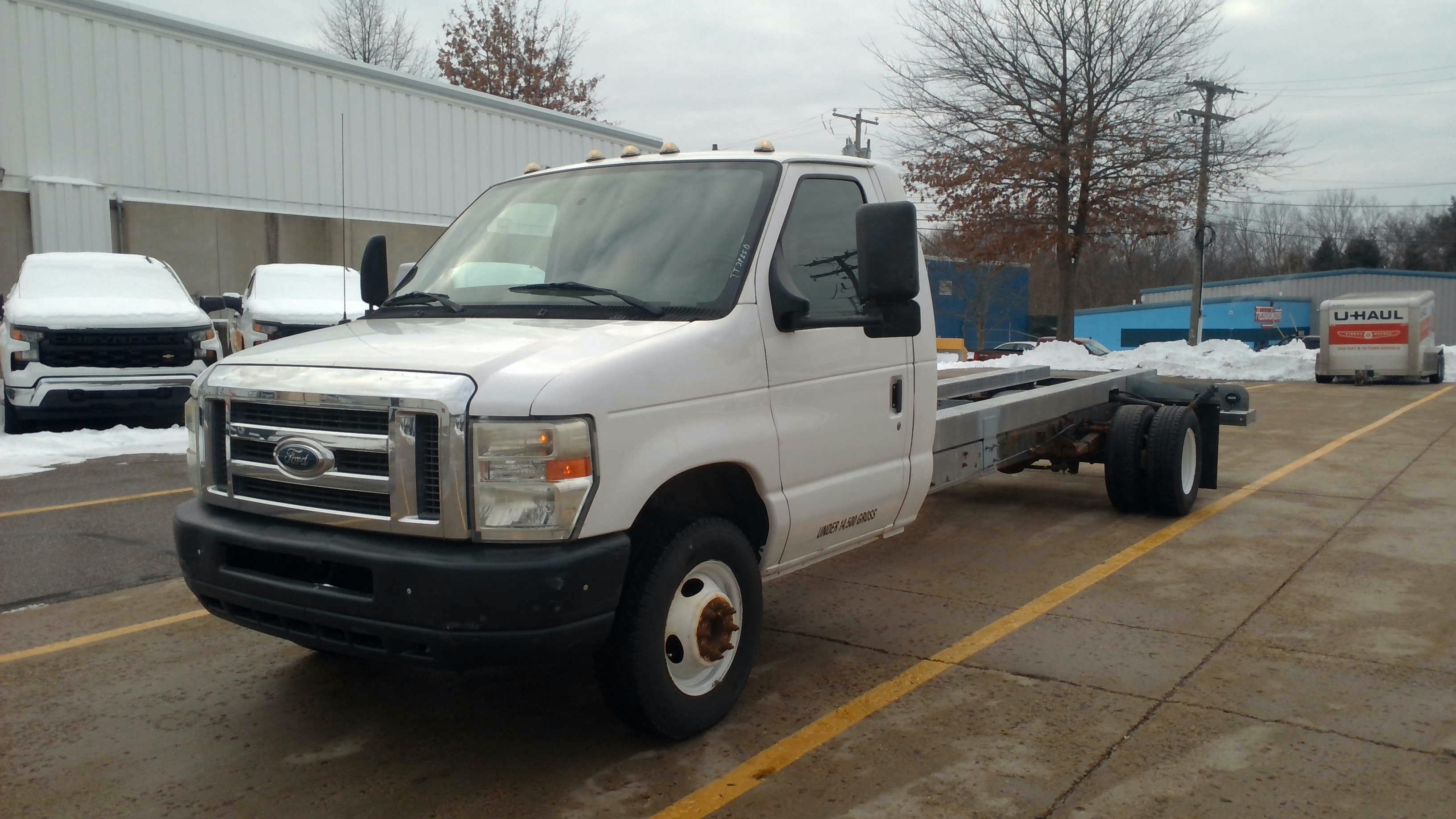 Used 2011 20 ' Cab and Chassis for sale