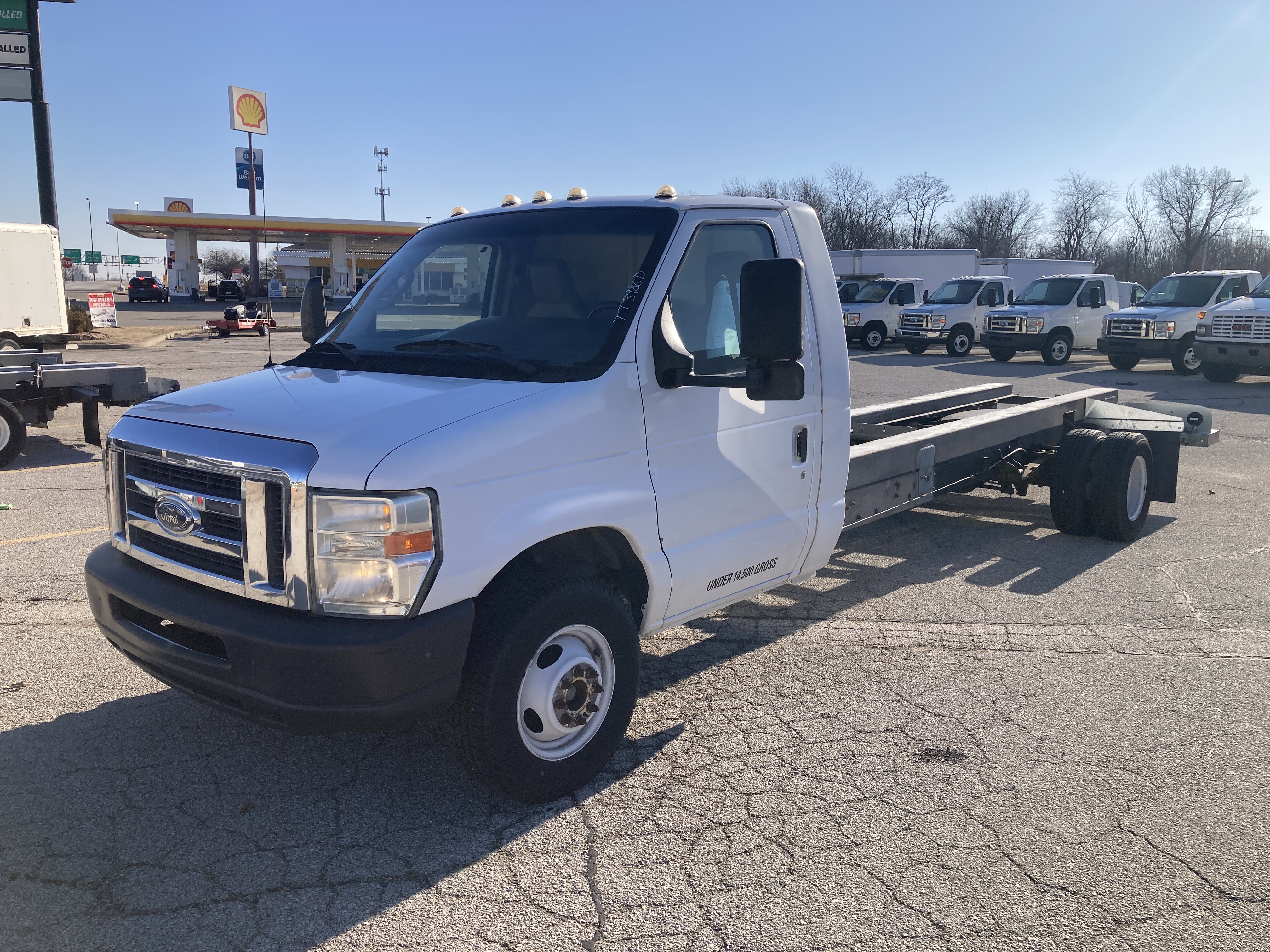 Used 2011 20 ' Cab and Chassis for sale