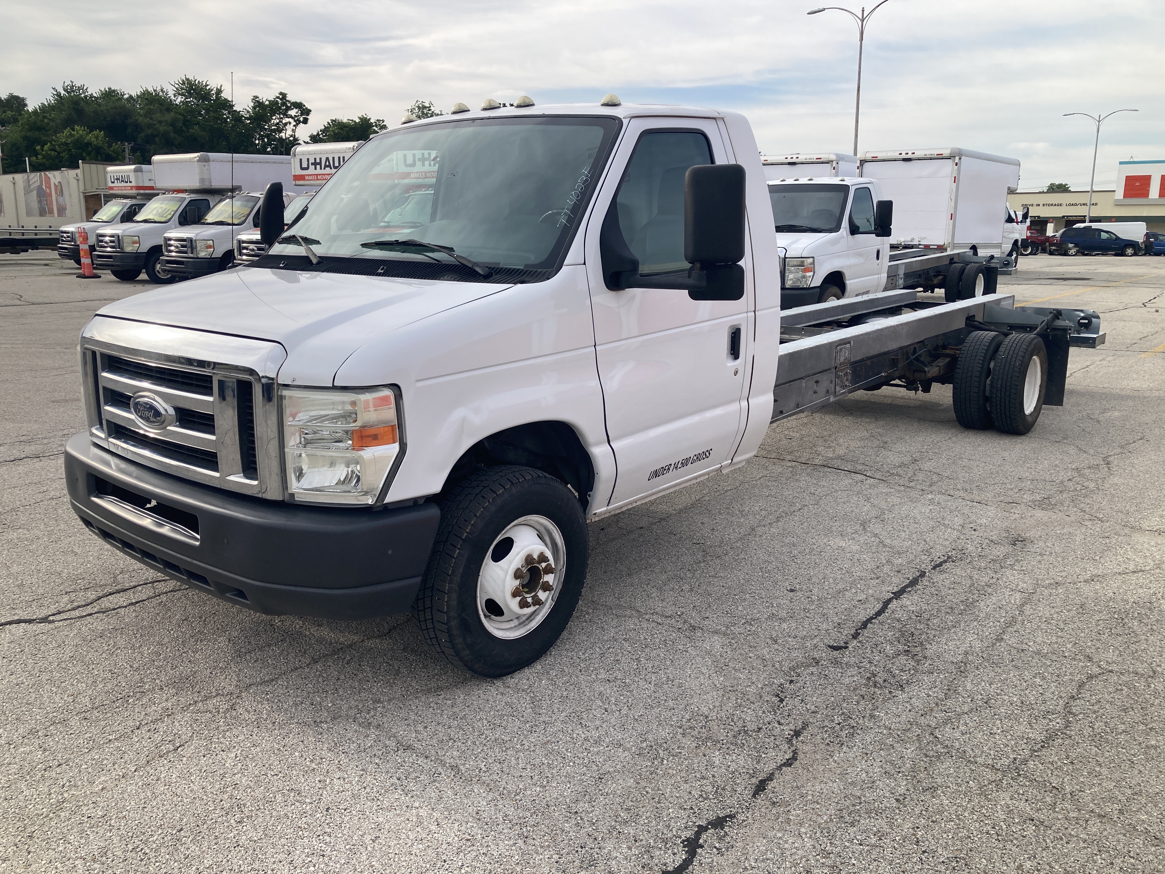 Used 2012 20 ' Cab and Chassis for sale