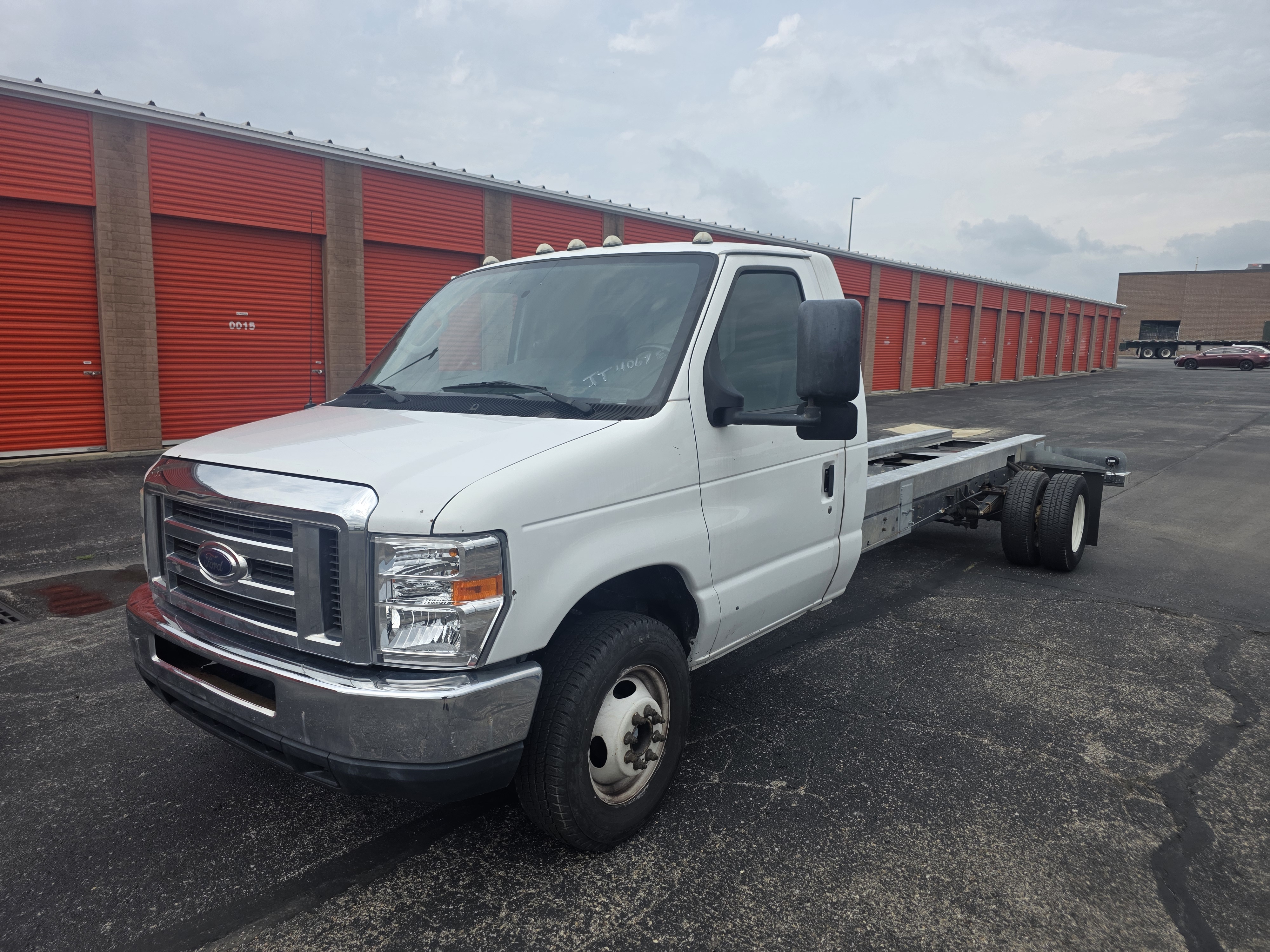 Used 2012 20 ' Cab and Chassis for sale