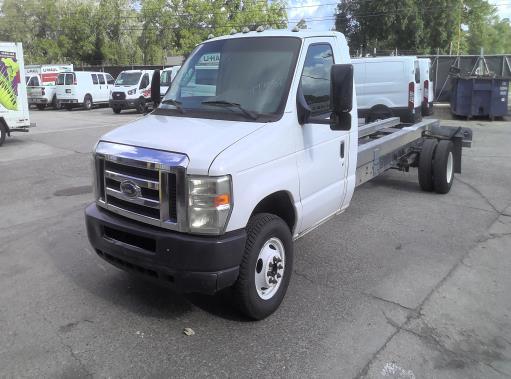Used 2012 20 ' Cab and Chassis for sale