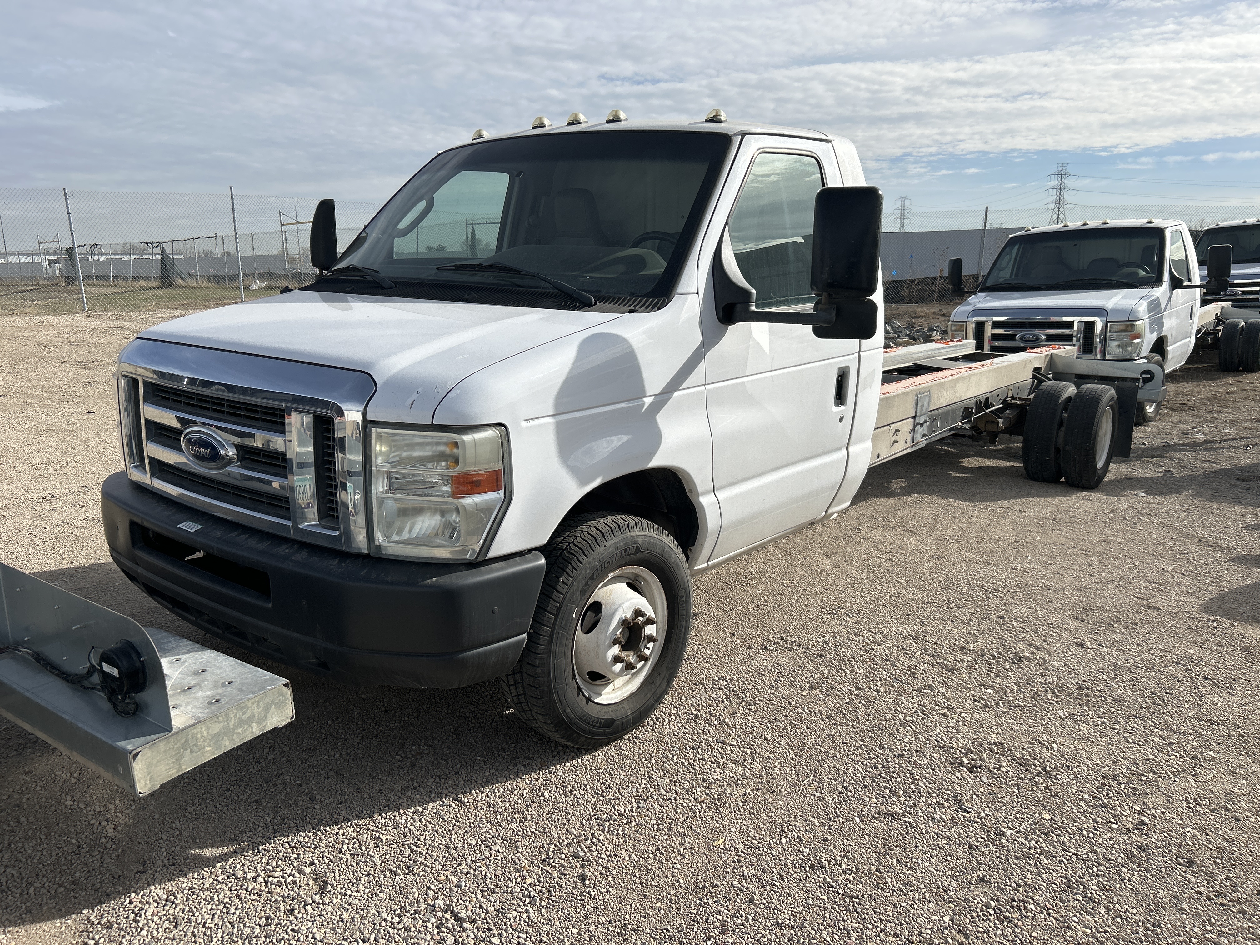 Used 2011 20 ' Cab and Chassis for sale