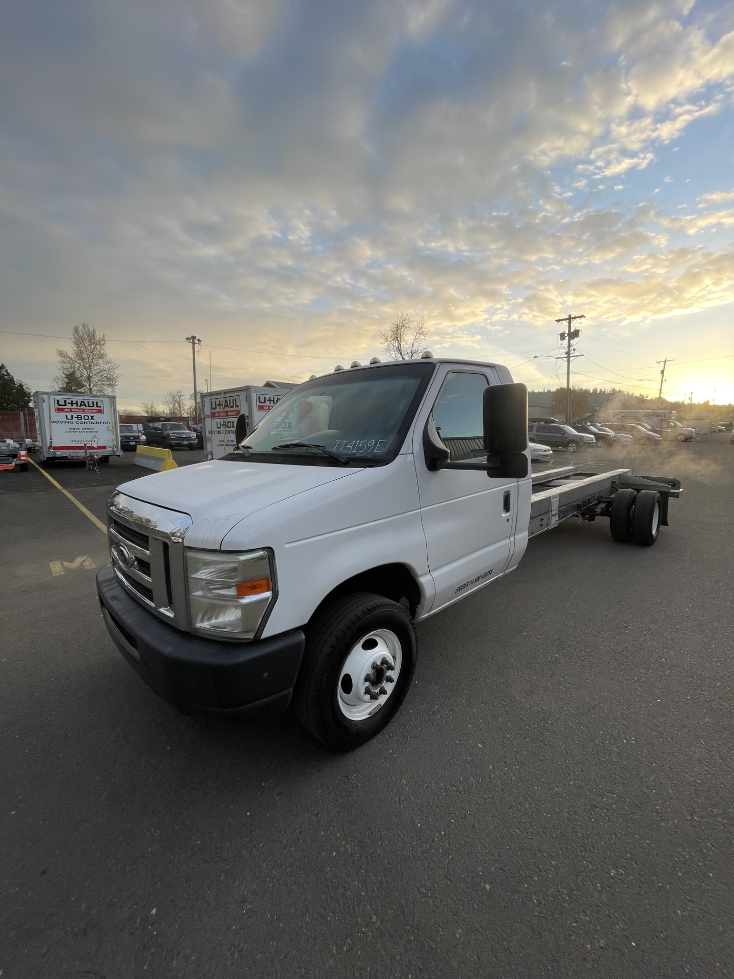 Used 2012 20 ' Cab and Chassis for sale
