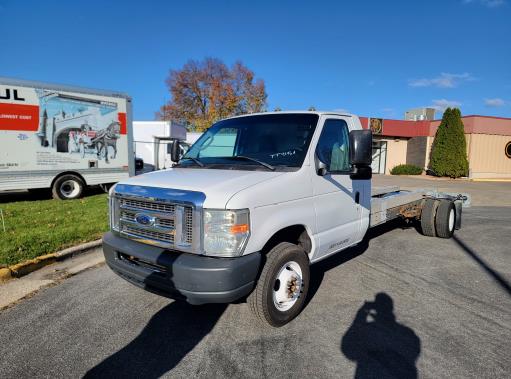 Used 2011 20 ' Cab and Chassis for sale
