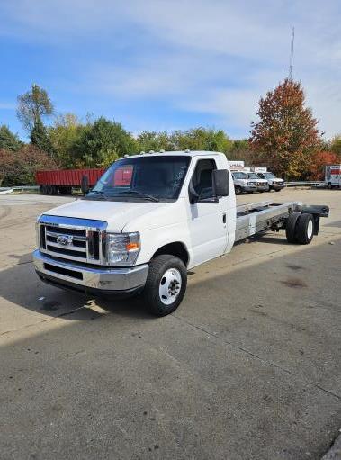 Used 2011 20 ' Cab and Chassis for sale