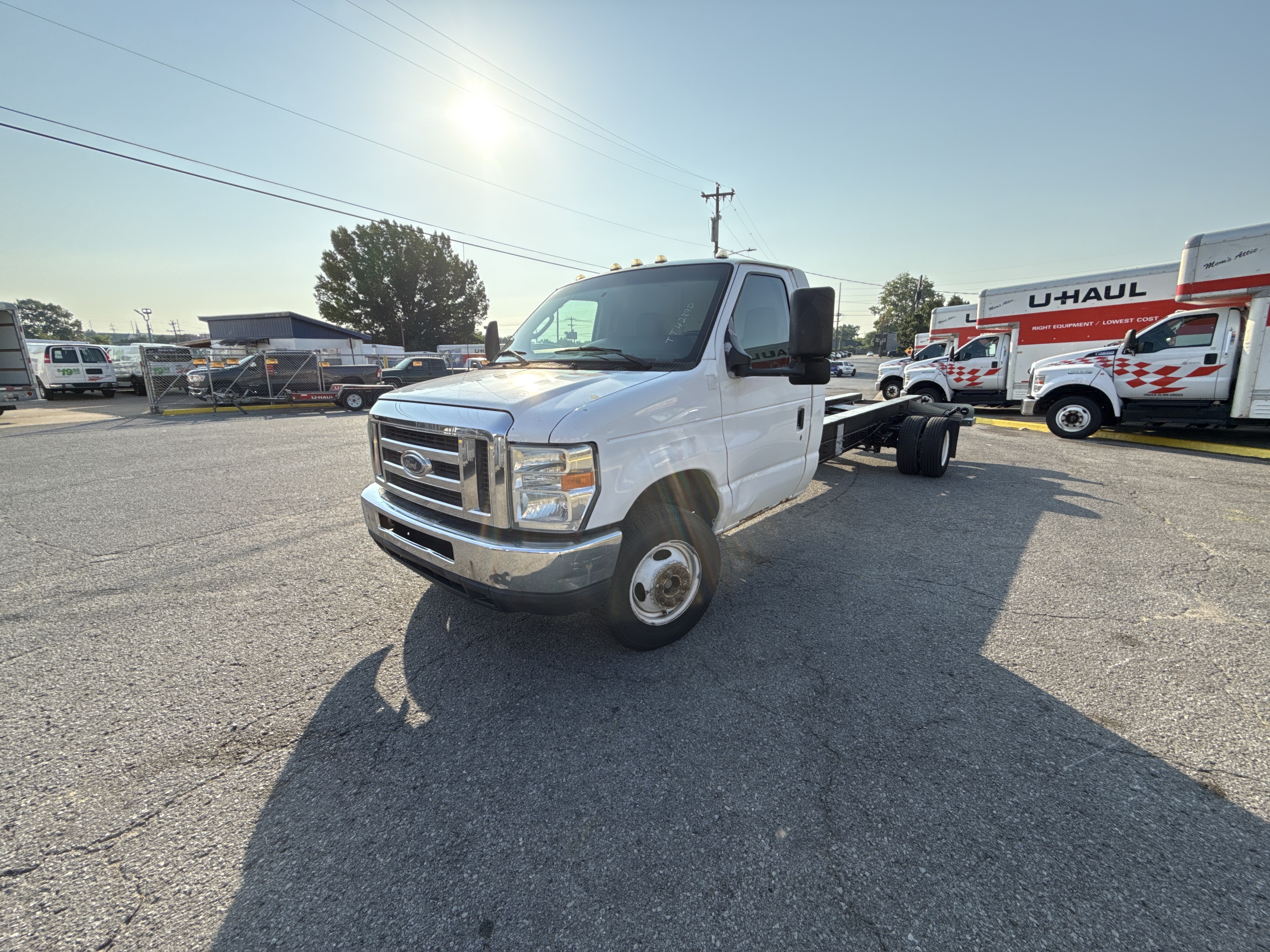 Used 2011 20 ' Cab and Chassis for sale