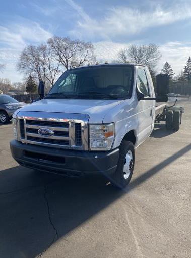 Used 2011 20 ' Cab and Chassis for sale