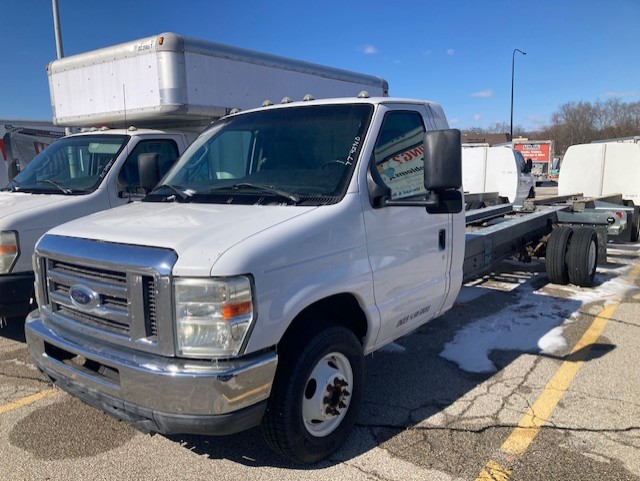 Used 2011 20 ' Cab and Chassis for sale