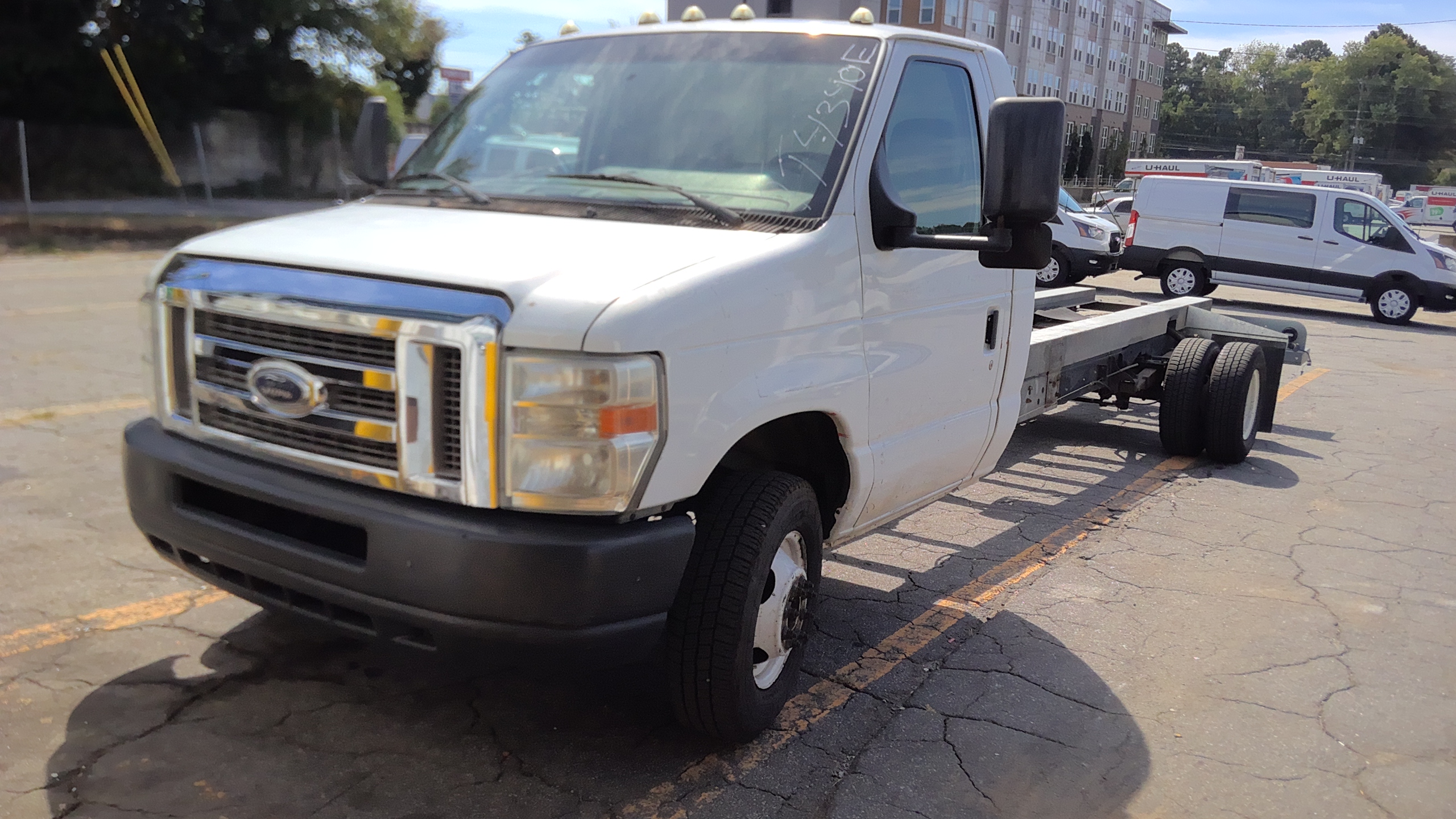 Used 2012 20 ' Cab and Chassis for sale